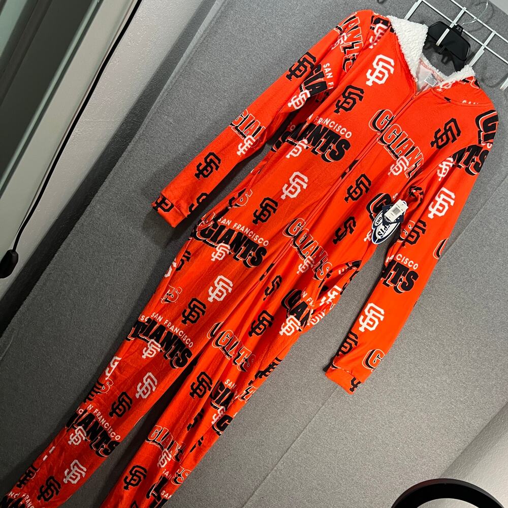 San Francisco Giants Unisex Long Sleeve Jumpsuite Size XS